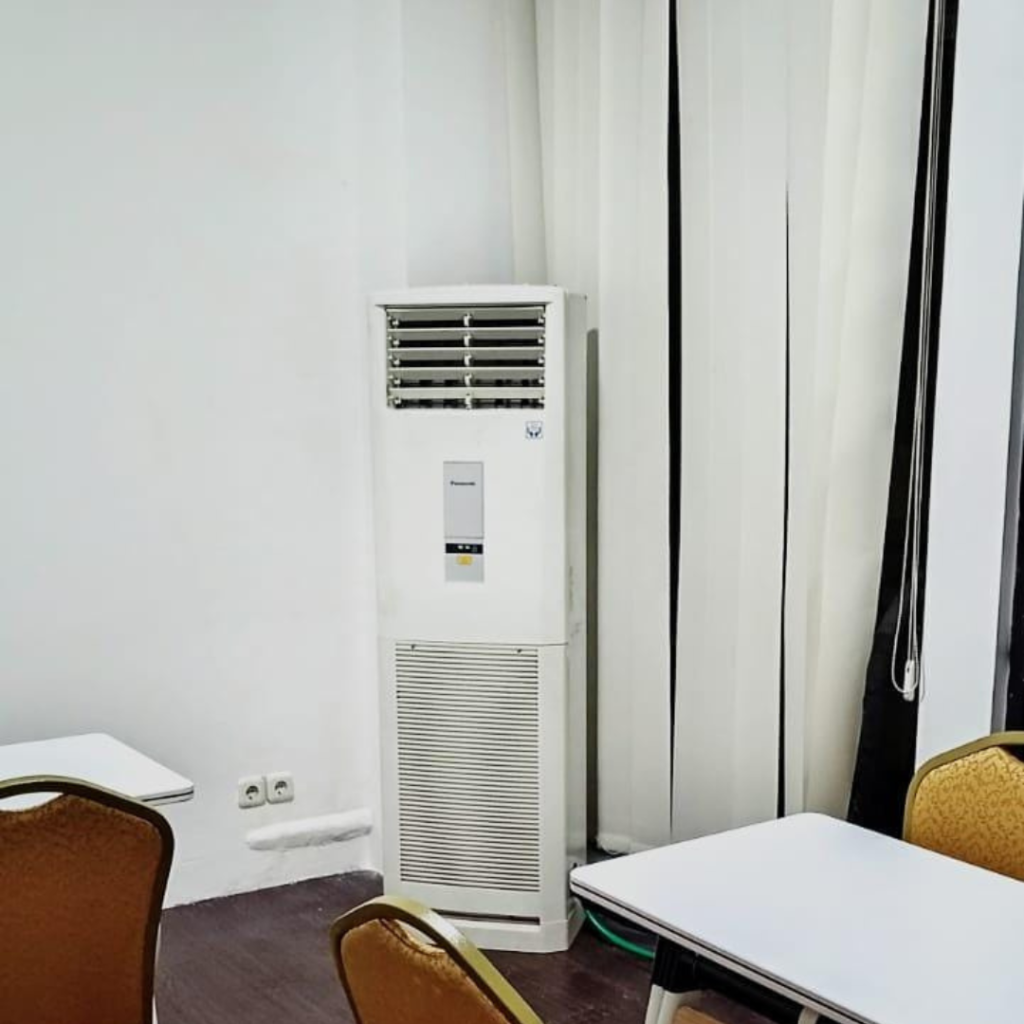 AC Standing di Karawang