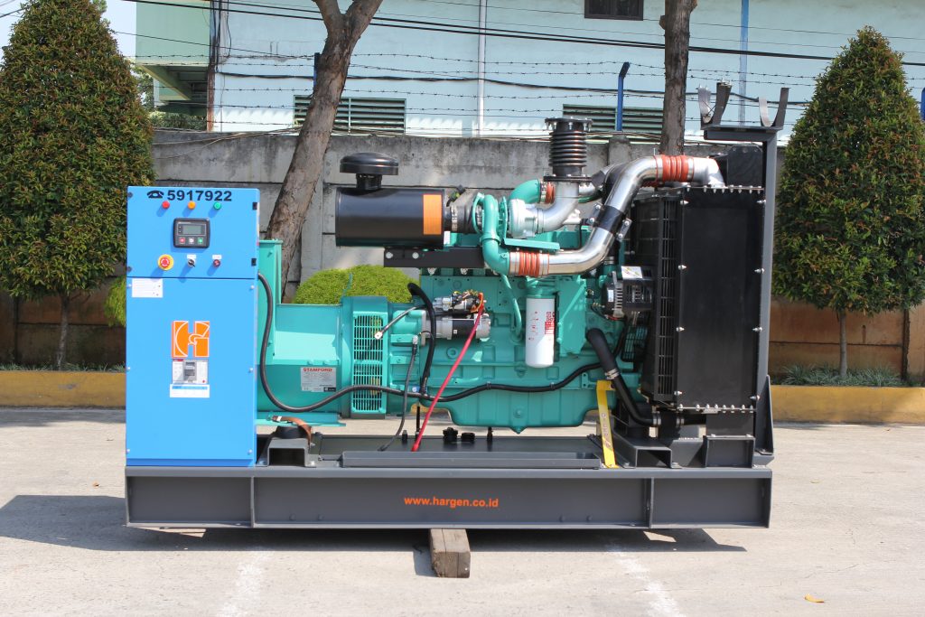 Genset Open
Sumber foto: www.hargen.co.id